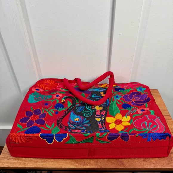 Red Embroidered Cat Floral Tote Bag Zipper Top Art Day of the Dead Inspired - Picture 10 of 14